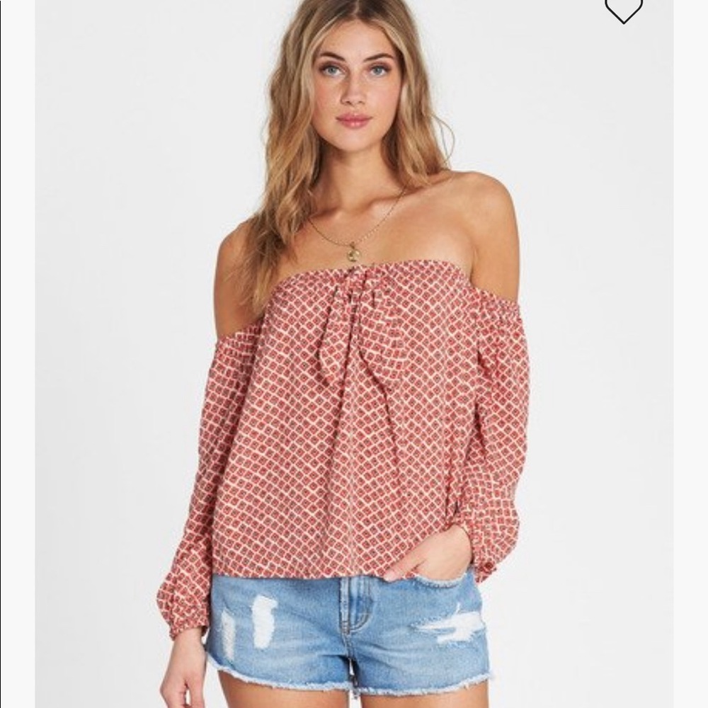 Billabong
Forever Lover Off-The-Shoulder Top